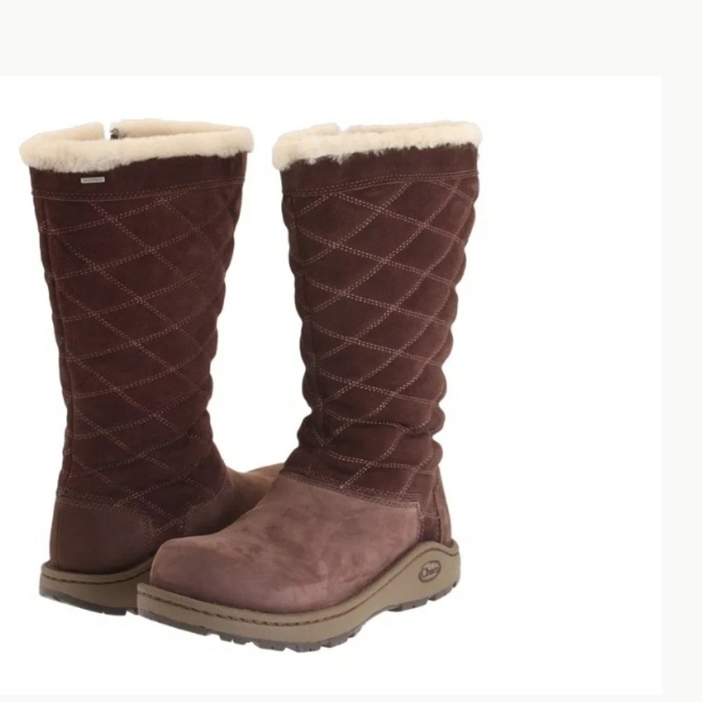 Chaco snow boots